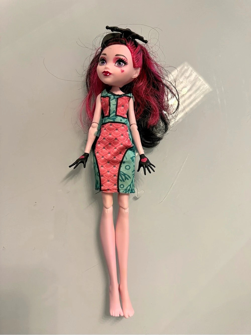 Monster High First Day of School Draculaura Doll Red & Black Fashion Doll